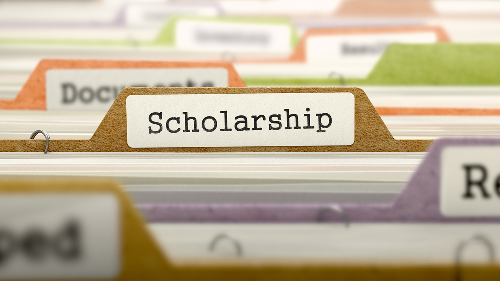 Scholarship_label_on_folder_image
